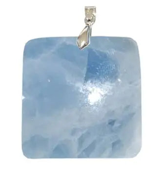 Pendentif Carré en Calcite Bleue – Sérénité, Apaisement & Communication