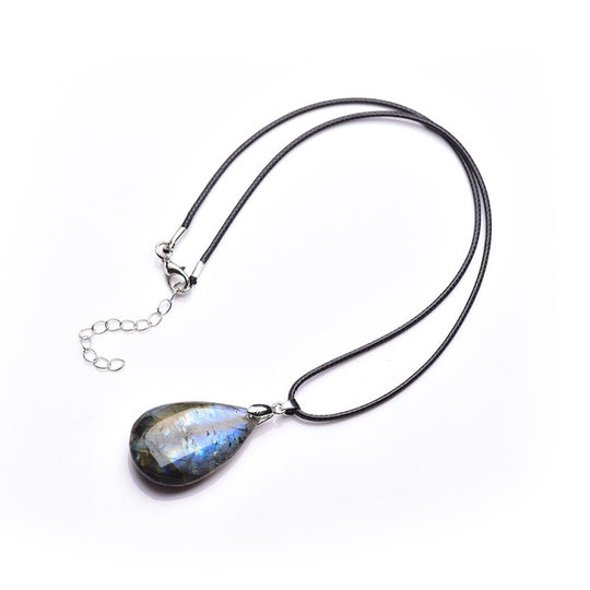Pendentif en labradorite forme goutte