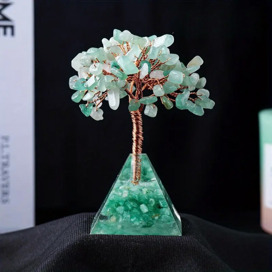 Baum aus grüner Aventurin mit Orgone-Pyramidenbasis - Harmonie und Fülle