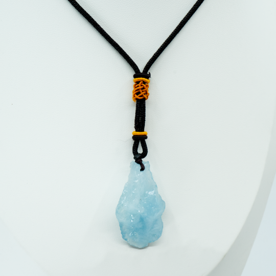 Roh-Aquamarin-Pendant - Reinheit und Gelassenheit