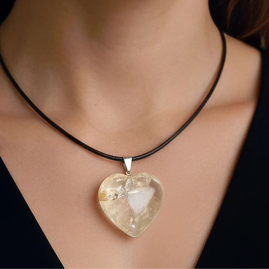 Grand Pendentif Cœur en Quartz Blanc - Argent Sterling & Cordon Inclus