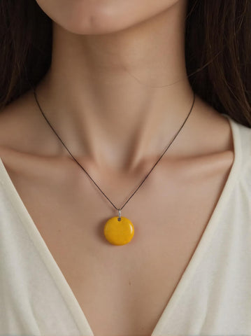 Pendentif Rond en Aventurine Jaune Extra – Joie & Sérénité
