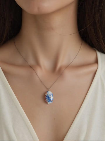 Pendentif Ovale en Jaspe K2 – Équilibre & Protection Intérieure