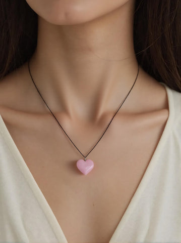 Pendentif Cœur en Quartz Rose – Tendresse & Harmonie Émotionnelle