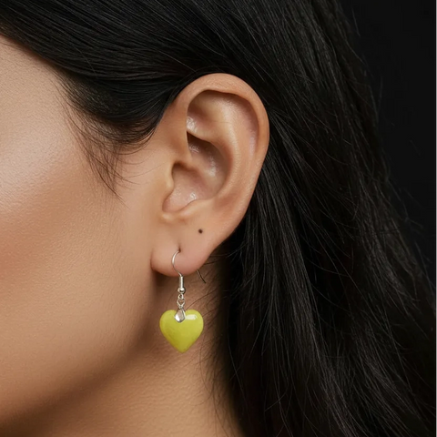 Boucles d’Oreilles Opale Verte Cœur – Douceur, régénération et recentrage