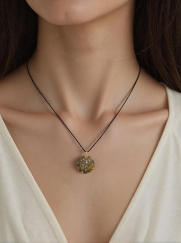 Pendentif Jaspe Orbiculaire Rond – Patience, Équilibre et Régénération