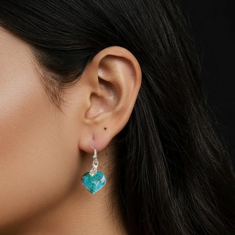 Boucles d’Oreilles Chrysocolle de Madagascar Cœur – Harmonie Émotionnelle, Amour & Communication