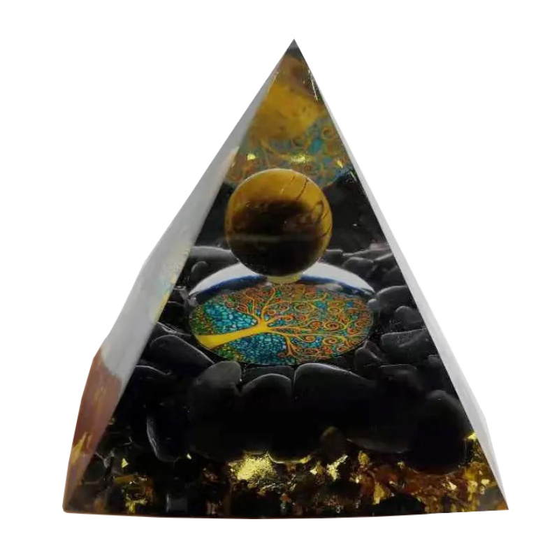 Pyramide de cristaux de guérison en orgone