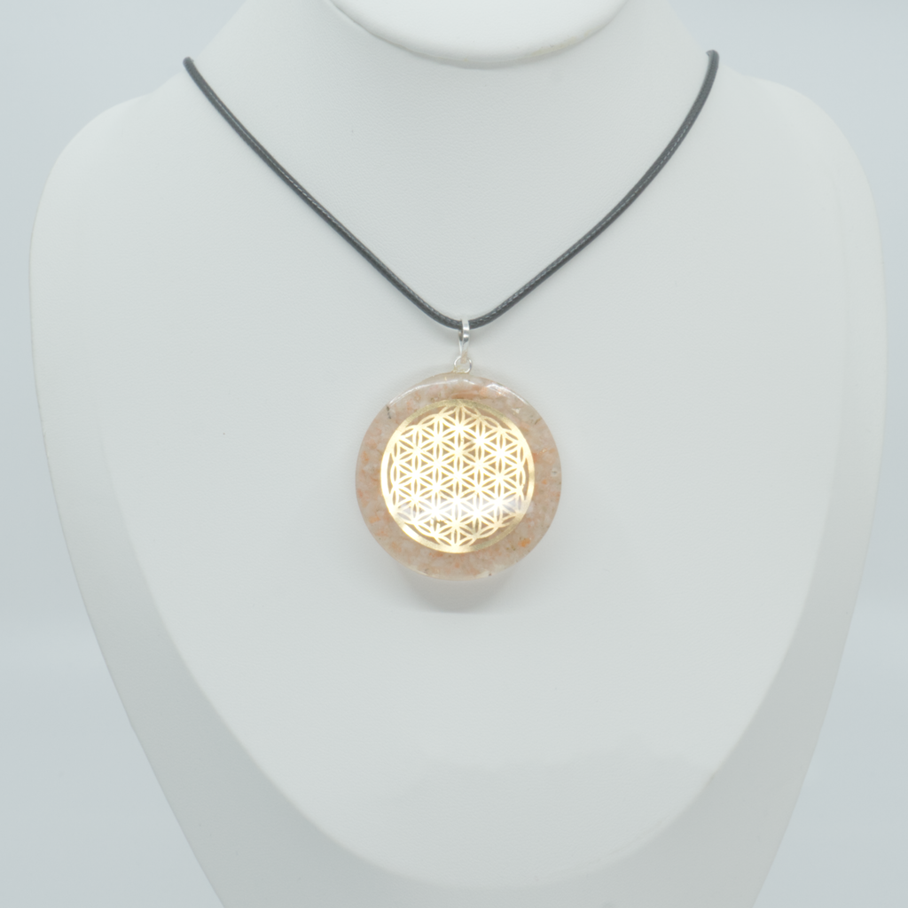 Pendentif en Sunstone Chargé en Énergie Reiki Orgon - Énergie Solaire et Protection EMF