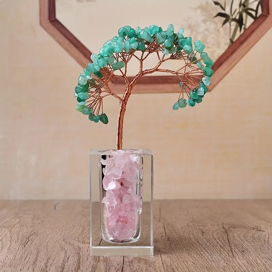 Lebensbaum aus grüner Aventurin mit Glasblockbasis, gefüllt mit Rosenquarz - Harmonie und Liebe