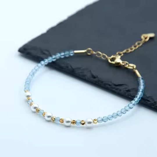 Bracelet Fin "Parole Claire" - Topaze Bleue Facettée