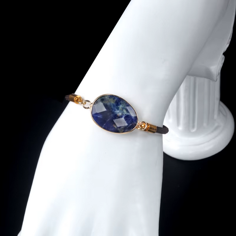 Collection Bracelets Médaillon Poire Facettée en Pierres Naturelles