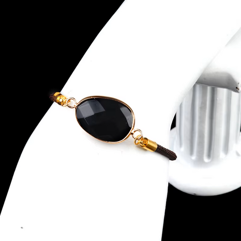 Collection Bracelets Médaillon Poire Facettée en Pierres Naturelles