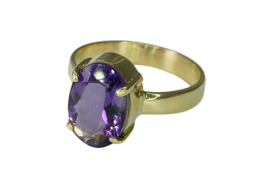 Ring aus Gelbgold und Amethyst