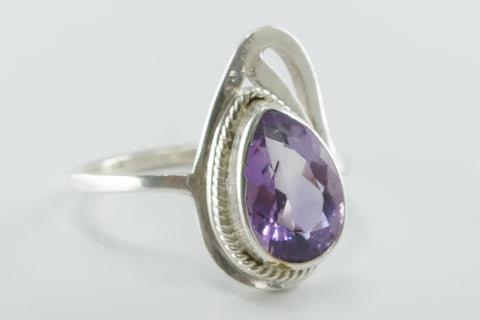 Ring aus Silber und Amethyst