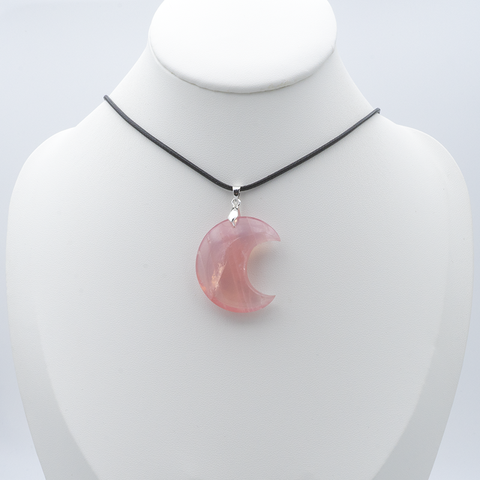 Pendentif Croissant de Lune en Quartz Rose Extra