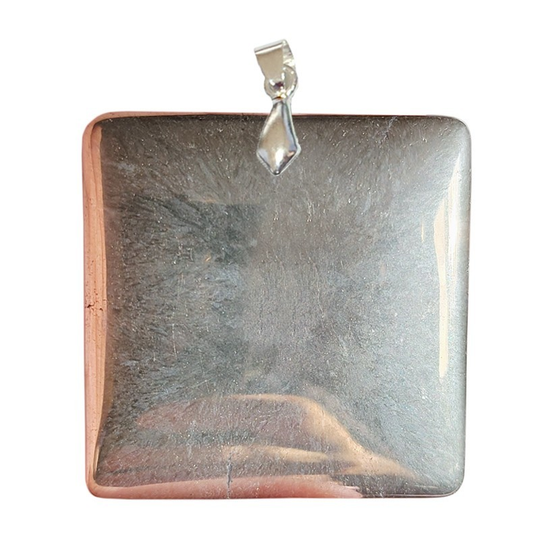 Pendentif Pyrite Carré – Ancrage, Protection & Vitalité Mentale