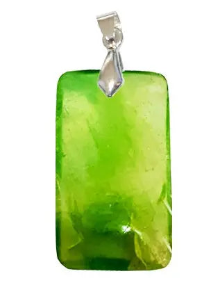 Pendentif Rectangulaire en Fluorite Verte – Clarté & Équilibre Intérieur