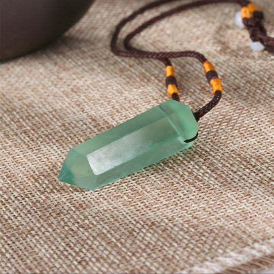 Pendentif en fluorite naturelle - couleur verte